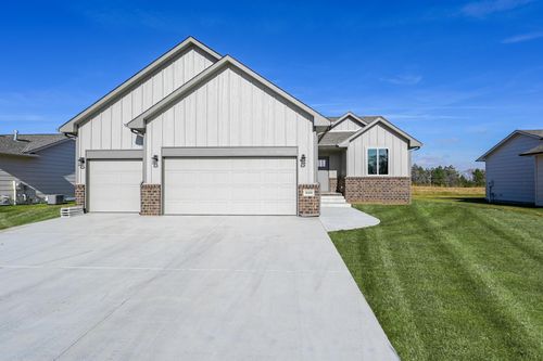 10498 W Wilkinson St, Maize, KS, 67101-3784 | Card Image