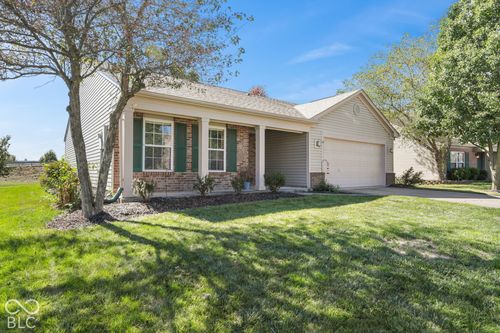 1269 Silver Ridge Ln, Brownsburg, IN, 46112-8143 | Card Image