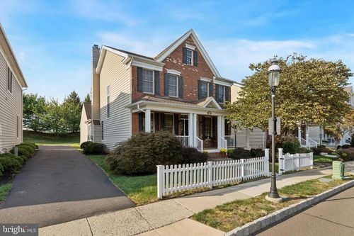 129 Cambridge Pl, CHALFONT, PA, 18914-3972 | Card Image