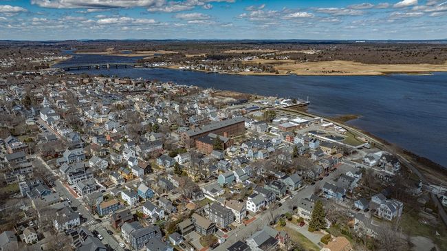B - 32 Bromfield St, Condo with 3 bedrooms, 3 bathrooms and 2 parking in Newburyport MA | Image 38