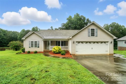 4421 Briarcreek Rd, Maiden, NC, 28650-9704 | Card Image