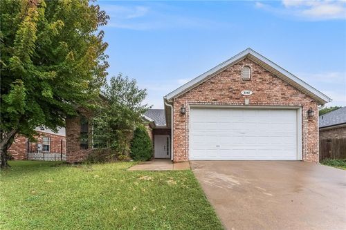 3343 Grainger Cir, Springdale, AR, 72764-8330 | Card Image