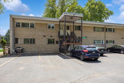 5-5 Garden Drive, La Grange Park, IL, 60526 | Card Image
