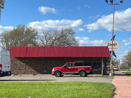 5152 S Beech Daly St, Dearborn Heights, MI, 48125-1506 | Card Image