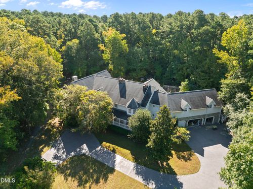 111 Foxridge Rd, Chapel Hill, NC, 27514-9021 | Card Image
