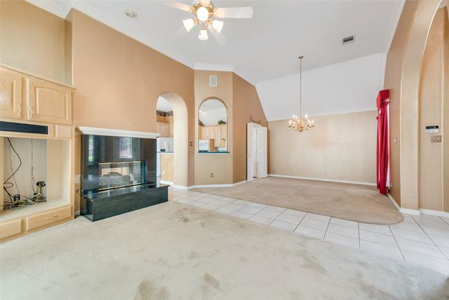 18132 Meandering Way, House other with 3 bedrooms, 2 bathrooms and null parking in Dallas TX | Image 11