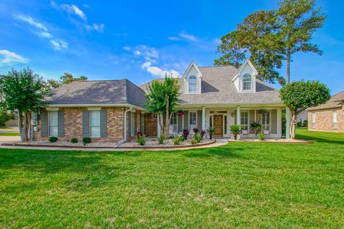 93 Longwood Dr, Mandeville, LA, 70471-1796 | Card Image