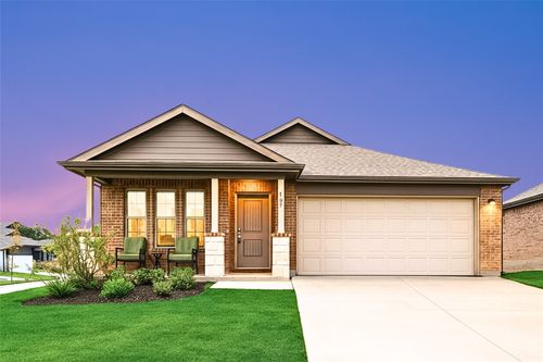 300 Fairmeade Dr, Terrell, TX, 75160-4524 | Card Image