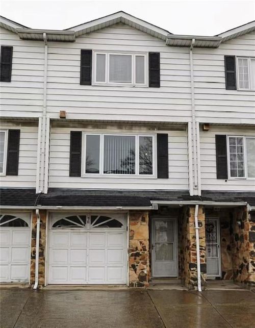 36 Carlyle Grn, Staten Island, NY, 10312-1728 | Card Image