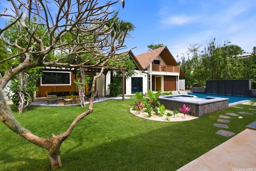 337 Wanaao Rd, Kailua, HI, 96734-3467 | Card Image