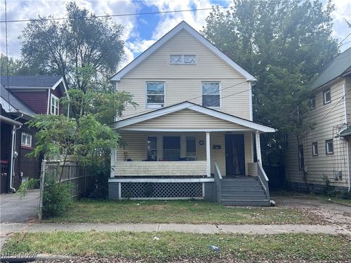 9814 Dunlap Ave, Cleveland, OH, 44105-2339 | Card Image
