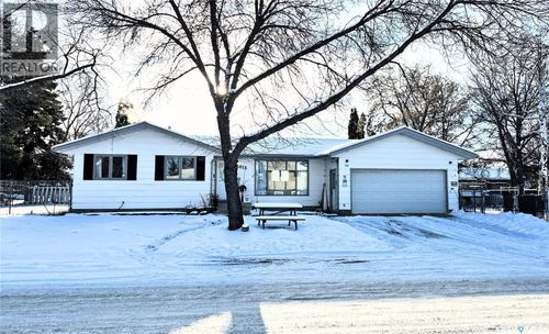 1015 Wyllie Cres, Prince Albert, SK, S6V6L7 | Card Image