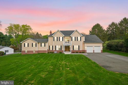 15613 Ancient Oak Dr, NORTH POTOMAC, MD, 20878-3560 | Card Image