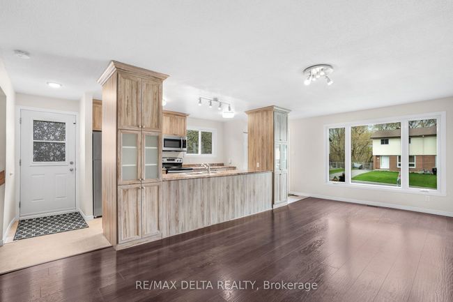 68 Boyd St, House attached with 3 bedrooms, 1 bathrooms and 4 parking in Vankleek Hill ON | Image 17