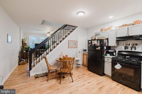 3804 Falls Rd, BALTIMORE, MD, 21211-1825 | Card Image