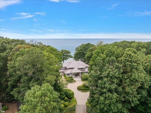 11647 Garnsey Ave, Grand Haven, MI, 49417-9646 | Card Image