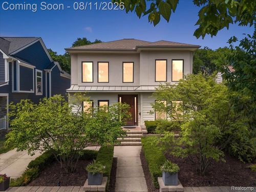 559 Bennaville Ave, Birmingham, MI, 48009-3663 | Card Image