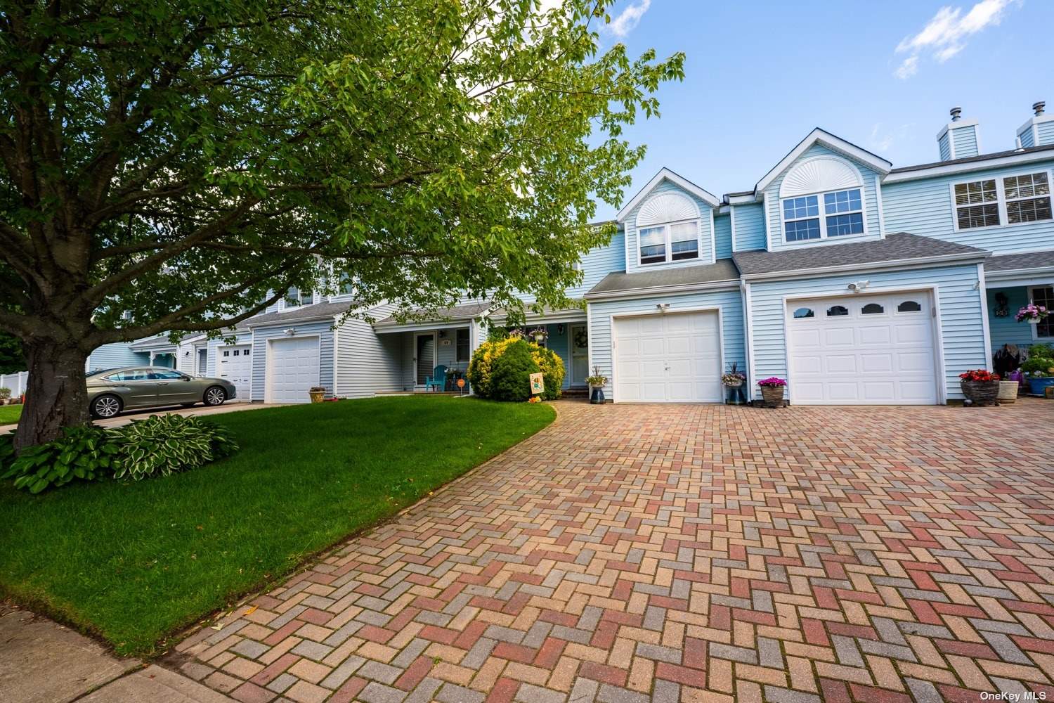 Elm St, Central Islip, NY 11722