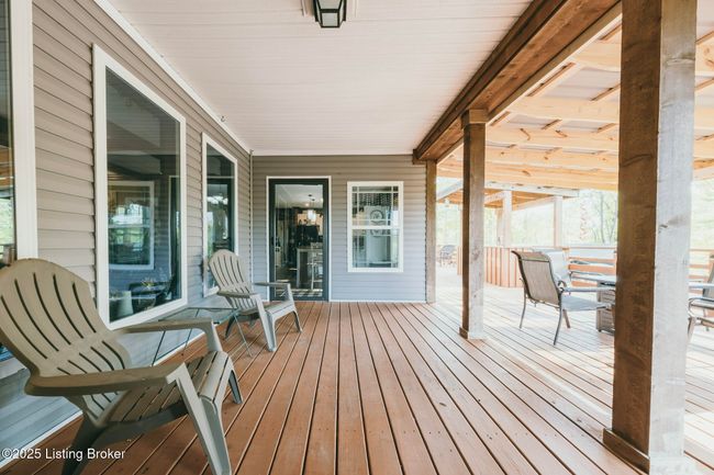 110 Barr Simmons Ln, House other with 3 bedrooms, 2 bathrooms and null parking in Mc Daniels KY | Image 38
