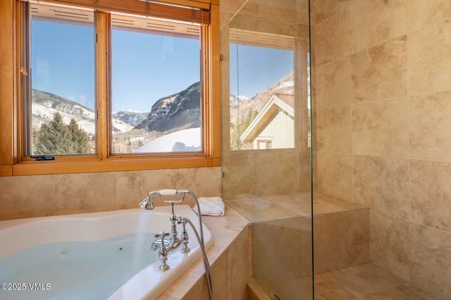 2665 Bald Mountain Rd, Home with 4 bedrooms, 5 bathrooms and null parking in Vail CO | Image 14