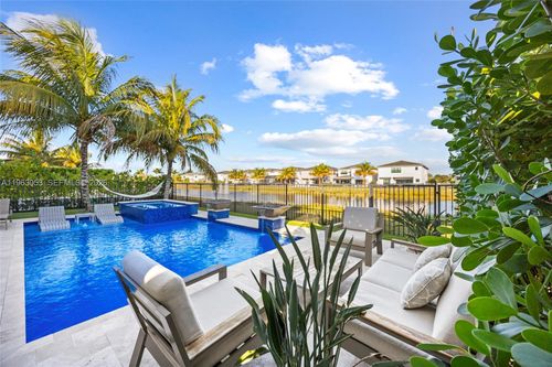 17210 Blue Bayou Dr, Boca Raton, FL, 33496-5625 | Card Image