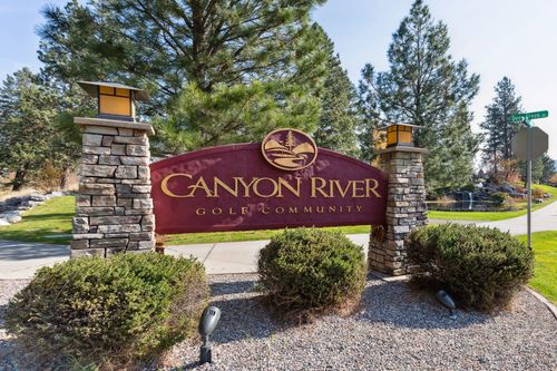 1090 Coachman Way, Missoula, MT, 59802 | Card Image