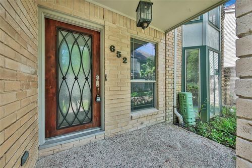 652 N Eldridge Pkwy, Houston, TX, 77079-4421 | Card Image