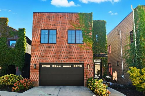 249 E Greenwood Ave, Columbus, OH, 43201-3641 | Card Image