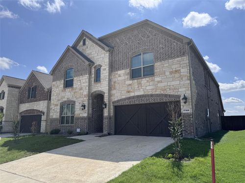 17305 Texas Pistache Dr, Dallas, TX, 75252-6532 | Card Image