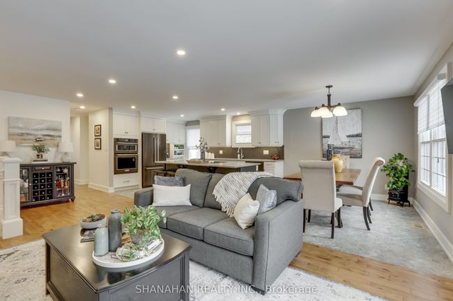 73 Sunset Ave, House other with 4 bedrooms, 3 bathrooms and 4 parking in Warwick ON | Image 11