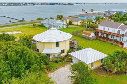 1722 Sorenson Dr, Rockport, TX, 78382-3446 | Card Image