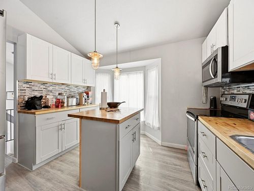 7649 W Frost Dr, Littleton, CO, 80128 | Card Image