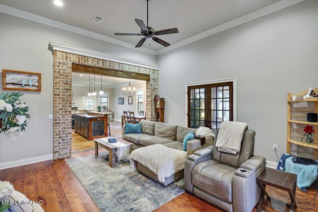 07-601 Emerald Ct | Image 5