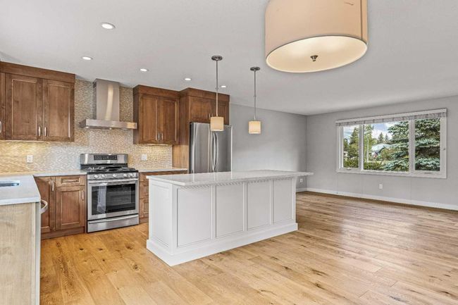 949 13 St, House other with 3 bedrooms, 2 bathrooms and 4 parking in Canmore AB | Image 11