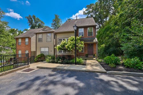 10555 Montgomery Rd, Montgomery, OH, 45242-4454 | Card Image
