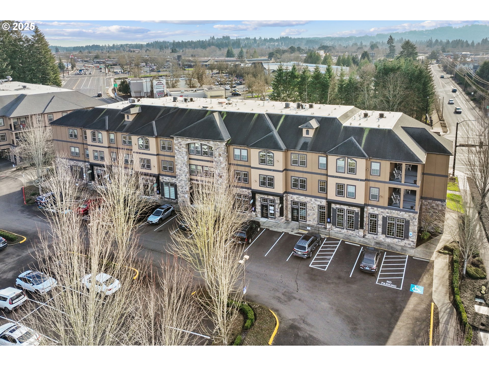 Commercial Lease in Sherwood 4