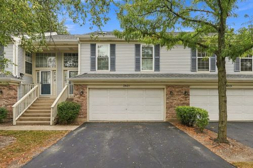 2651 S Cedar Glen Dr, Arlington Heights, IL, 60005-5303 | Card Image