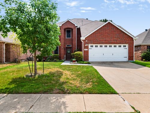10518 Woodlands Trl, Rowlett, TX, 75089-8317 | Card Image