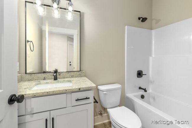 58 - 3446 S Riverwalk Dr, Condo with 2 bedrooms, 2 bathrooms and null parking in Hamilton MI | Image 15
