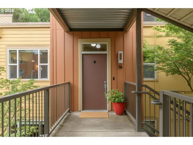 APT-38 - 327 Rustic Pl, Condo with 2 bedrooms, 2 bathrooms and 1 parking in Eugene OR | Image 7