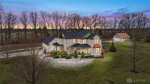 955 Windsor Ave, Clarksville, OH, 45113-8324 | Card Image