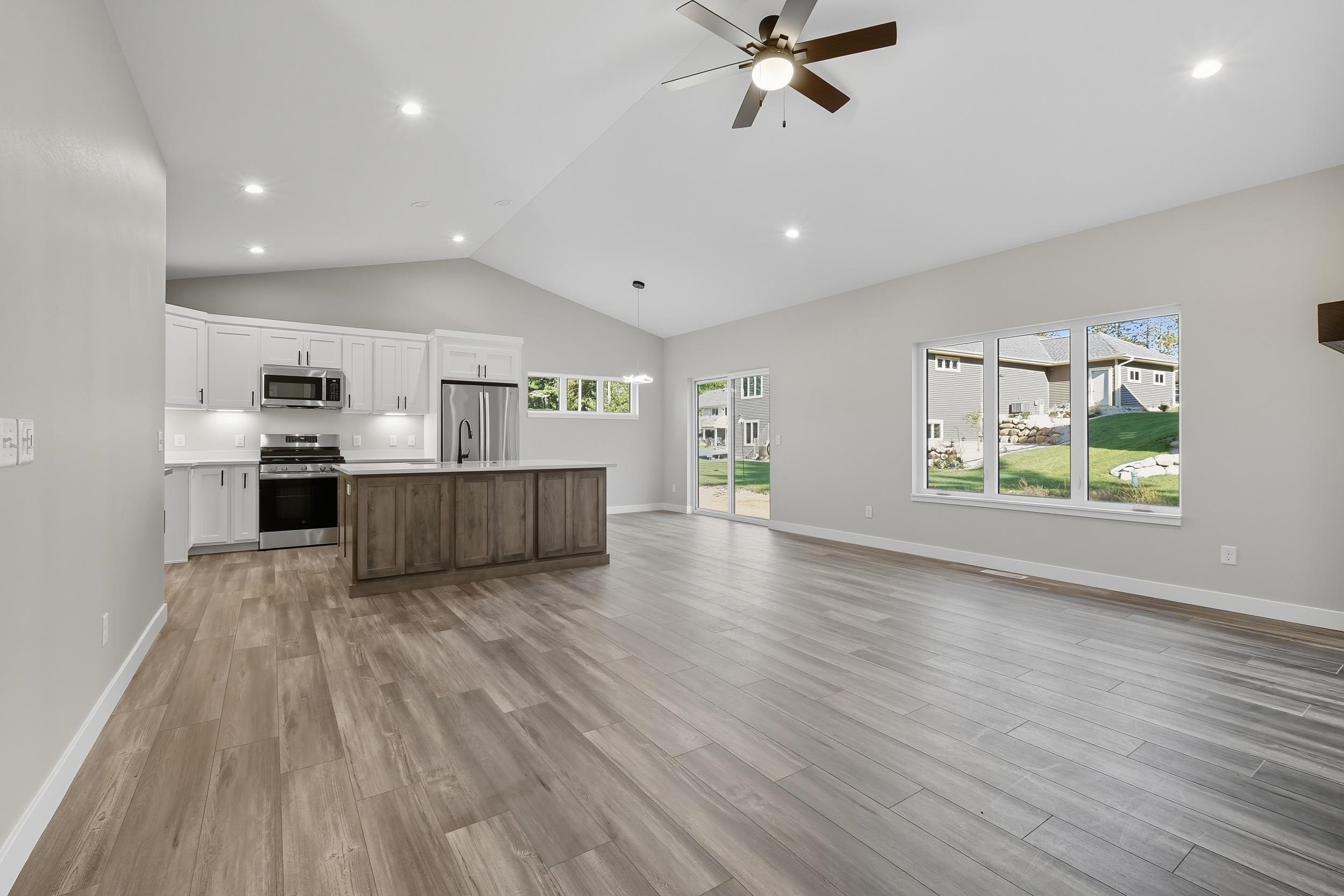 Residential in Pacific 5