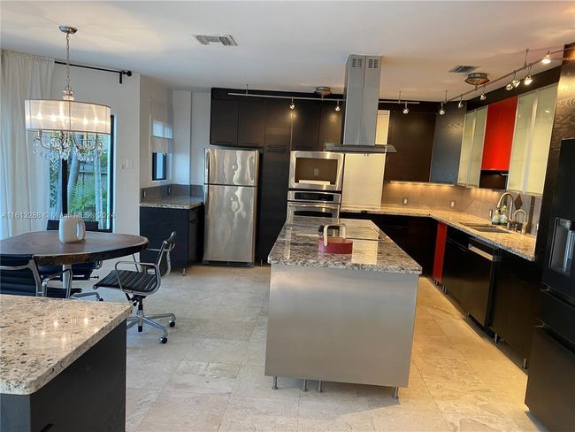 1028 88 Th St, House other with 5 bedrooms, 4 bathrooms and null parking in Surfside FL | Image 16