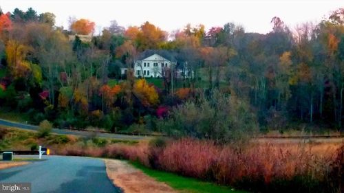 40911 Alysheba Dr, LEESBURG, VA, 20176-6311 | Card Image