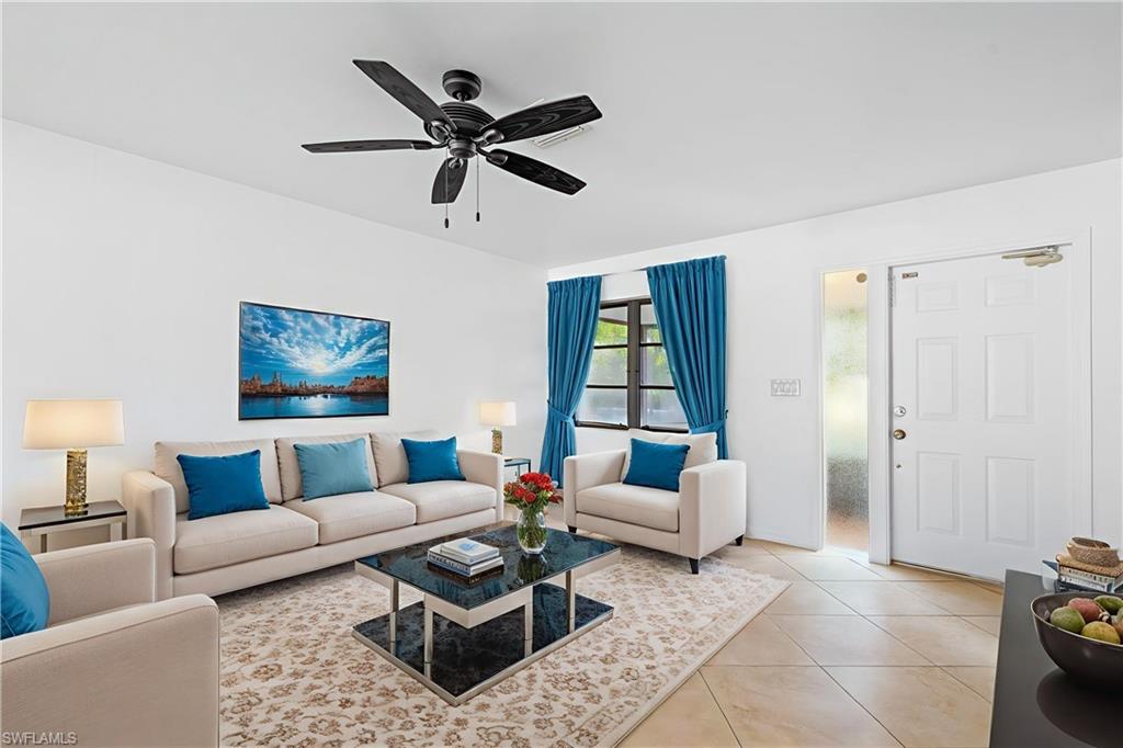 Residential in NAPLES 3
