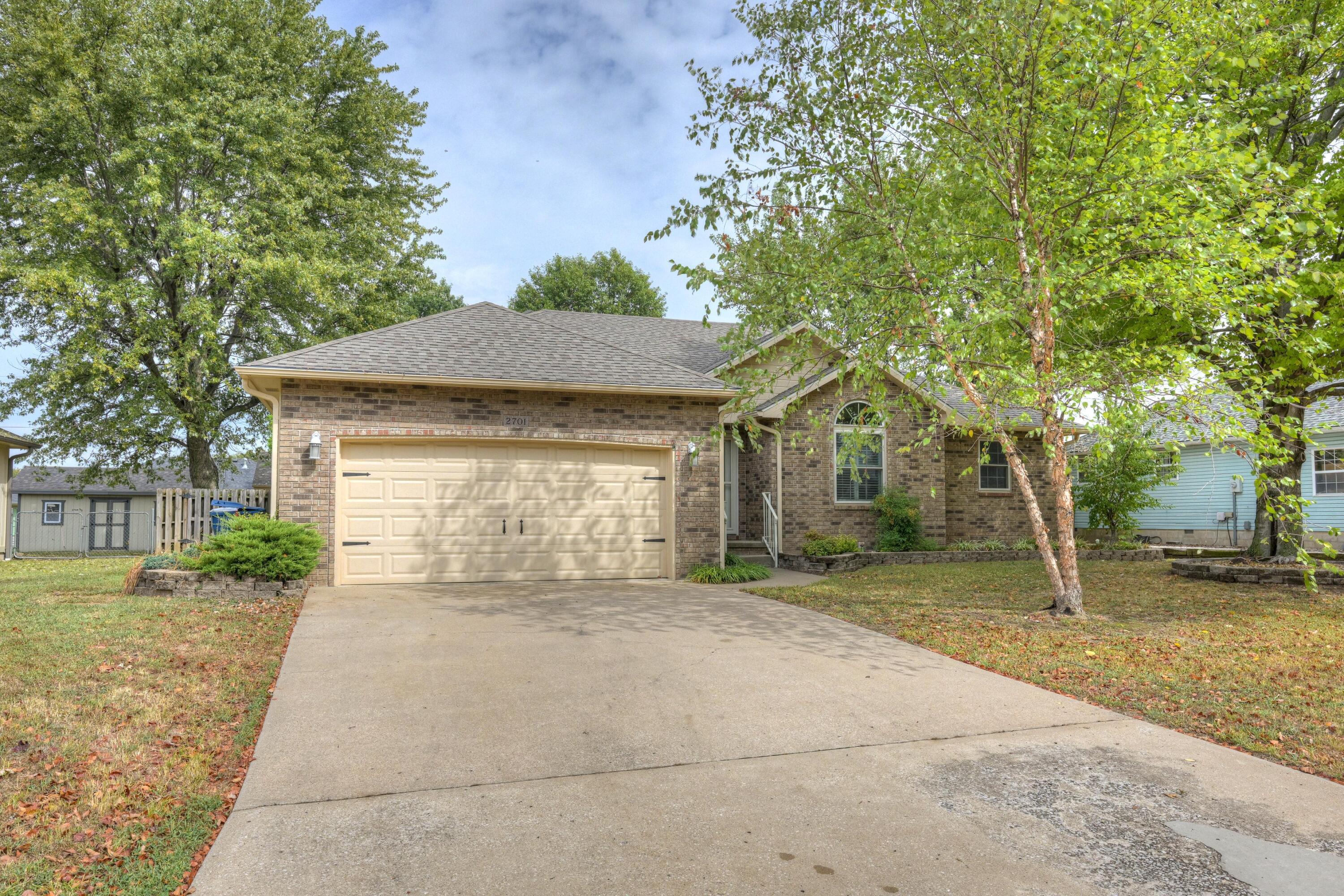 24th St, Joplin, MO 64804