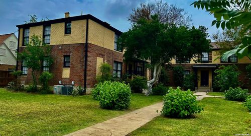 1-4-204 E Rosewood Ave, San Antonio, TX, 78212 | Card Image