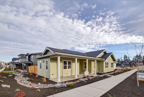 lot-120-61168 Se Wagyu Dr, Bend, OR, 97702 | Card Image