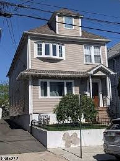 2-712 Jackson Ave, Elizabeth, NJ, 07201-2185 | Card Image