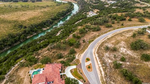 1817 Paradise Pkwy, Canyon Lake, TX, 78133-6539 | Card Image